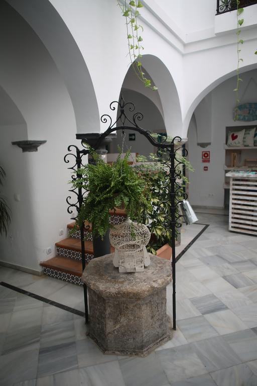 Wake Up In Tarifa Hostel & Restaurant Lounge ภายนอก รูปภาพ