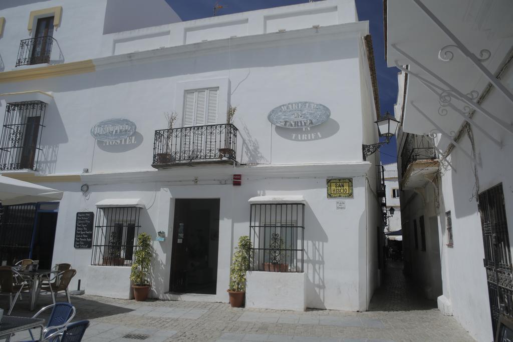 Wake Up In Tarifa Hostel & Restaurant Lounge ภายนอก รูปภาพ