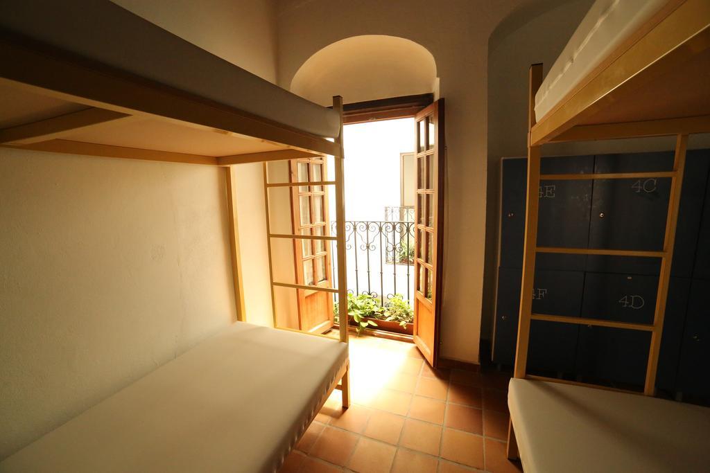 Wake Up In Tarifa Hostel & Restaurant Lounge ห้อง รูปภาพ