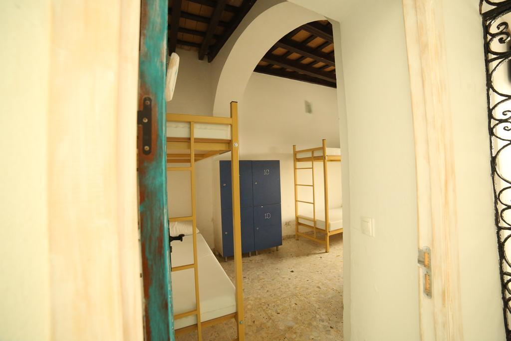 Wake Up In Tarifa Hostel & Restaurant Lounge ห้อง รูปภาพ